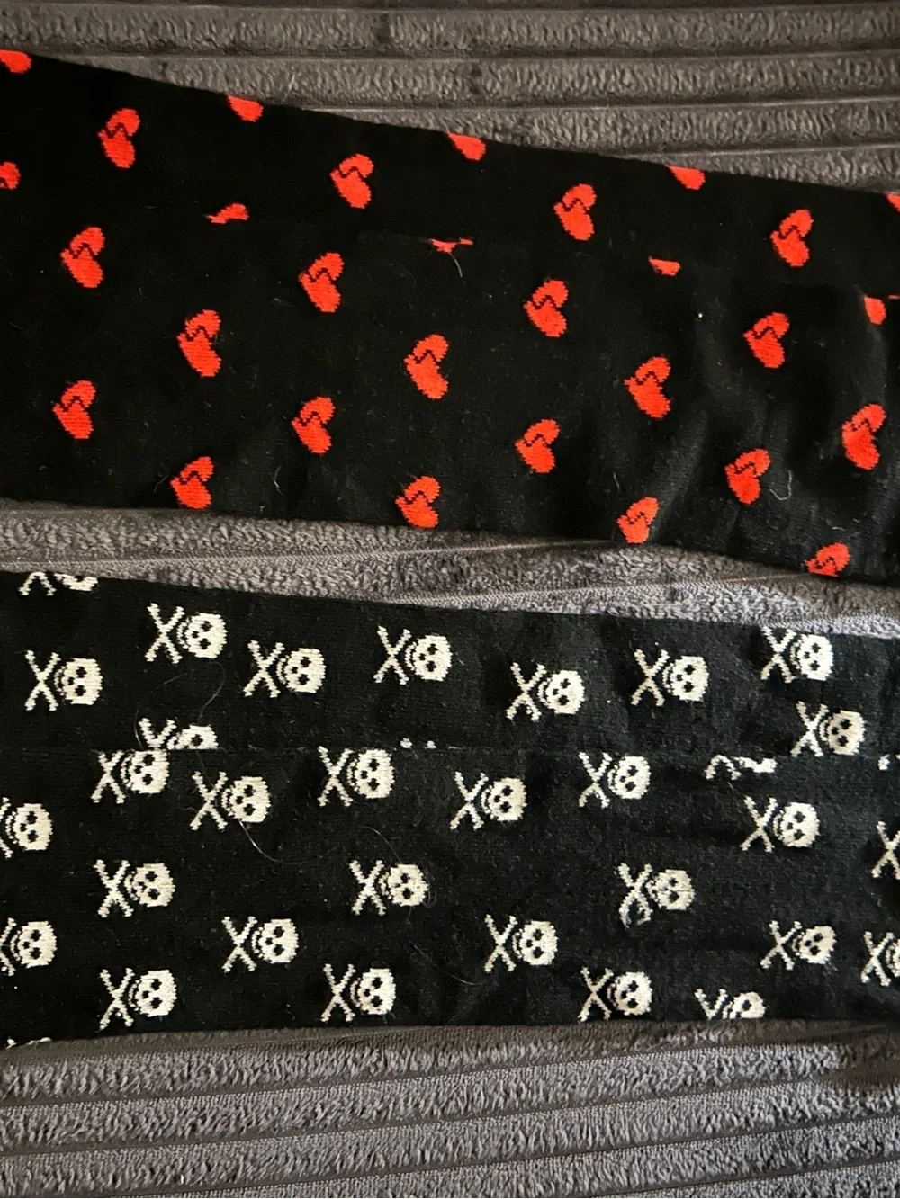 Hot Topic pairs leg